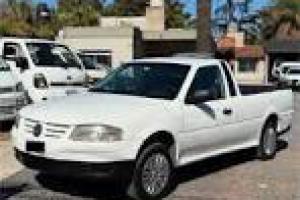 Automotores Sin datos  SAVEIRO 94